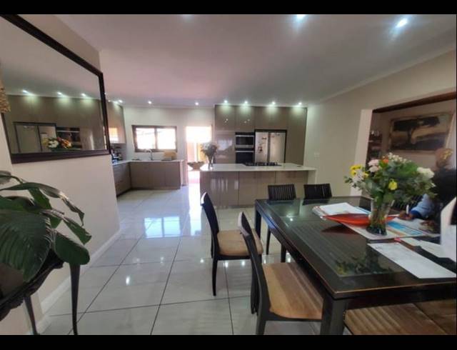 6 BEDROOM HOUSE FOR SALE IN BRACKENDOWNS